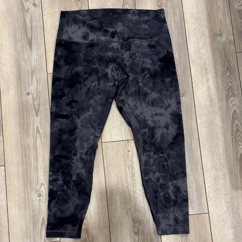 Lululemon Black Tie-Dye Leggings